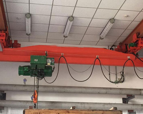 單梁行車內(nèi)部構(gòu)造中的傳感器是如何工作的？