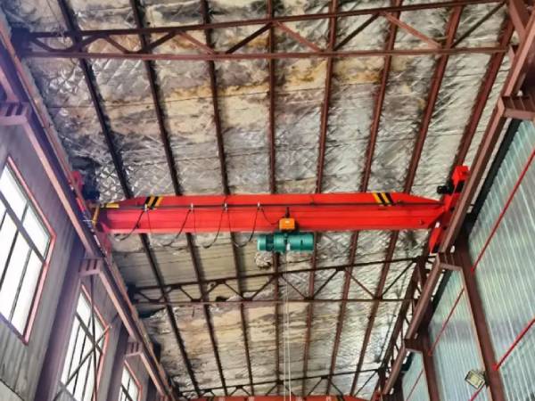 單梁起重機遙控器的防水防塵等級對接線有何影響？